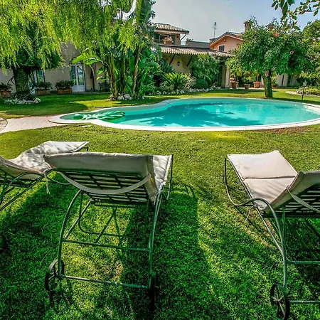 Santa Marina Ferienhaus Polistena